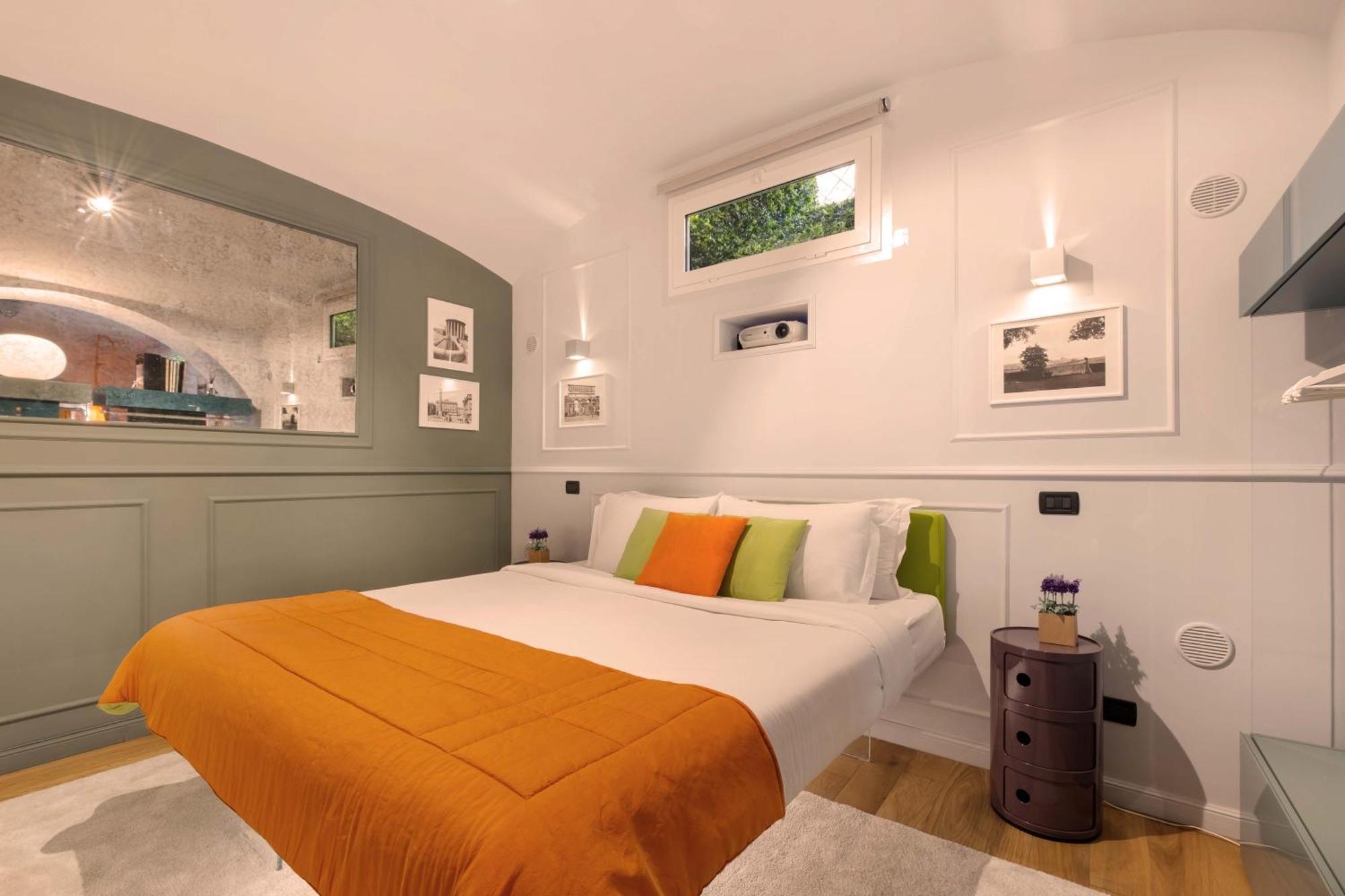 רומא Lata Rana Colosseum Luxury Loft מראה חיצוני תמונה