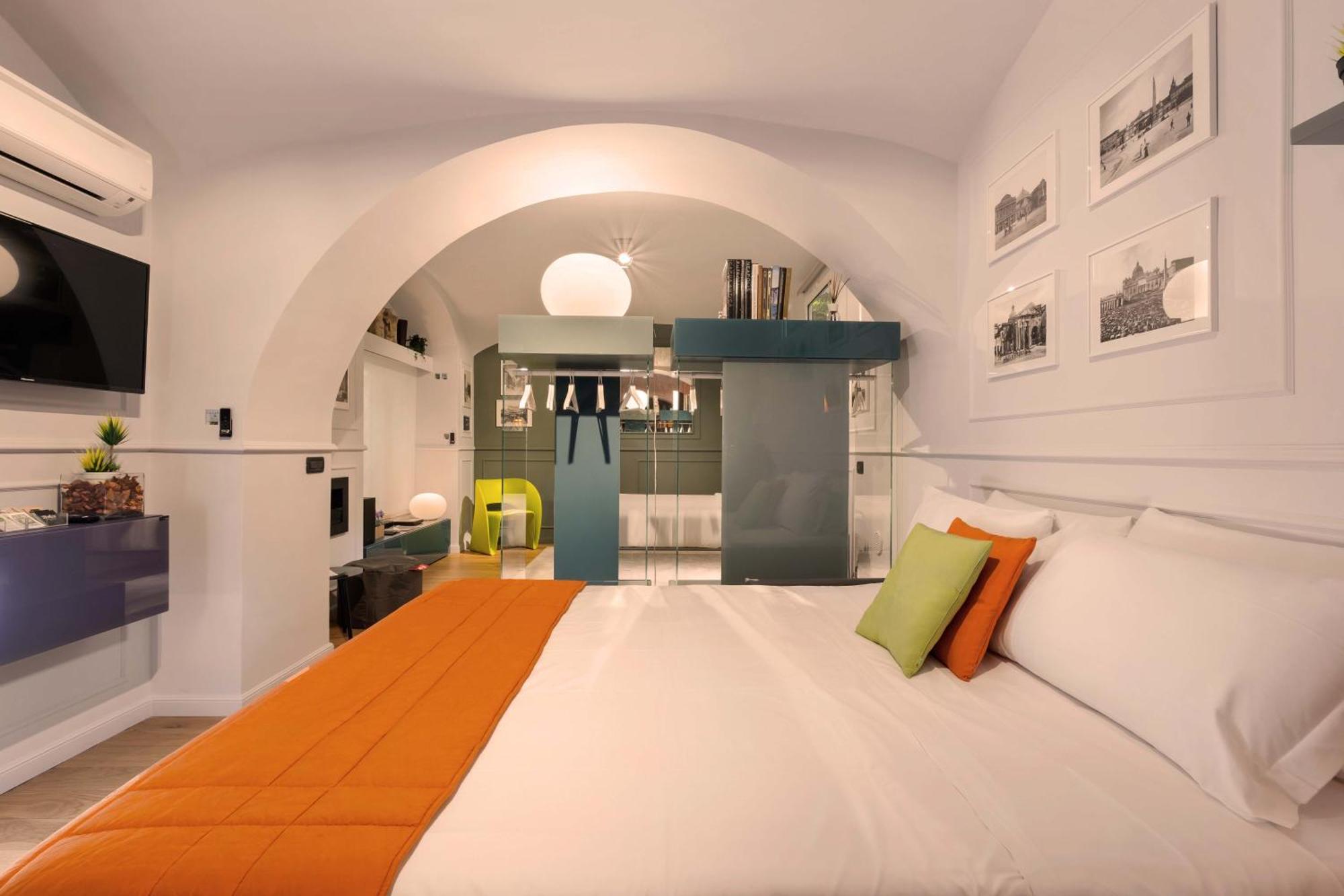 רומא Lata Rana Colosseum Luxury Loft מראה חיצוני תמונה